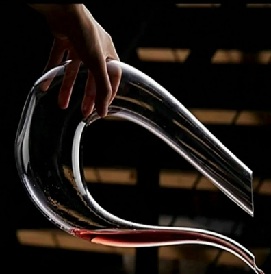 Crystal U-shaped 1500ml Wine Decanter Harp Swan Decanter Creative Wine